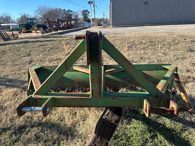 john-deere-8-image-9