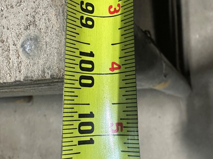 #38487-•-shop-table-w/-8"-vise-image-5