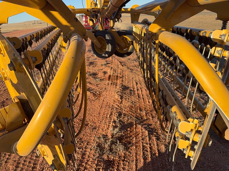 2018-vermeer-r2800-image-14