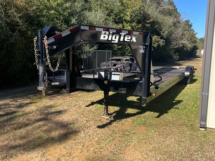 2018-big-tex-car-hauler-image-2
