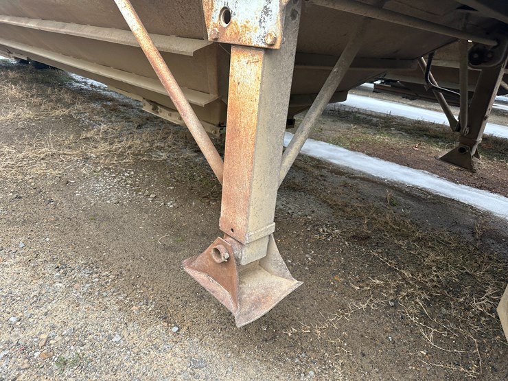 1993-jet-42-image-33