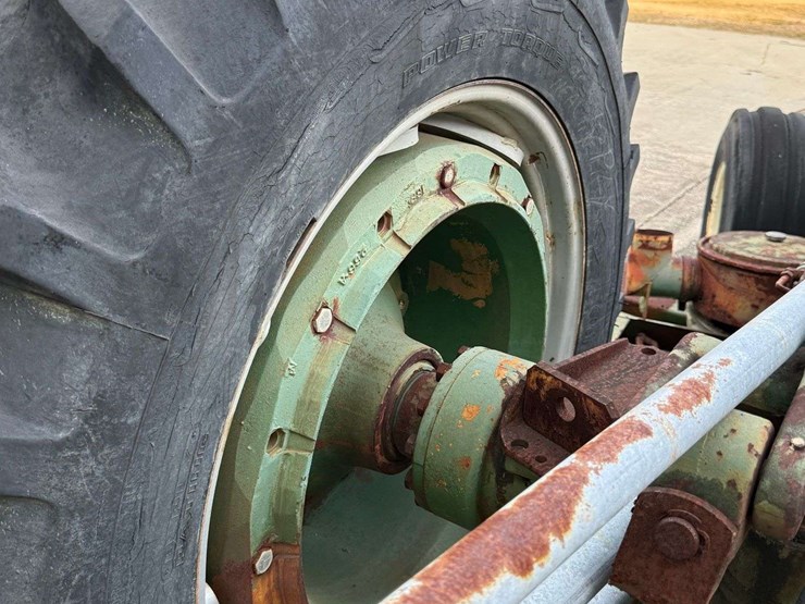 oliver-2255-parts-tractor-image-8