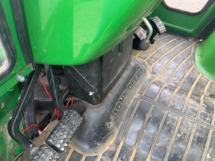 john-deere-4400-image-30