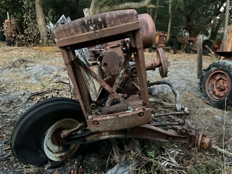 minneapolis-moline-jet-star-orchard-parts-tractor-image-17