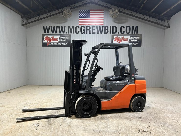 2020-toyota-8fgu25-image-1