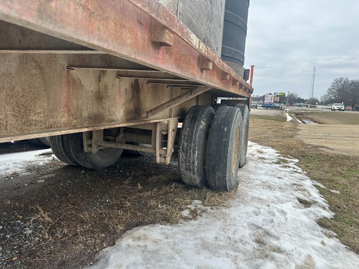 fruehauf-trailer-image-23