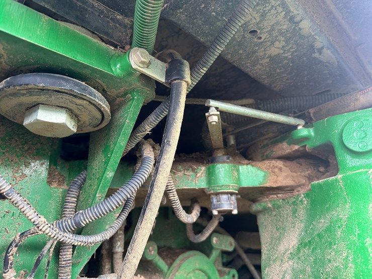 2014-john-deere-9460r-image-60