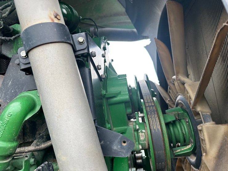 2014-john-deere-9460r-image-68