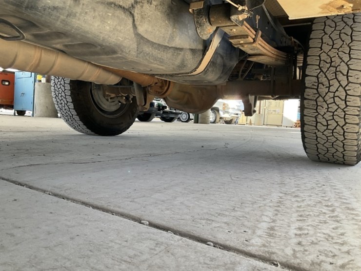 2009-ford-f250-image-25