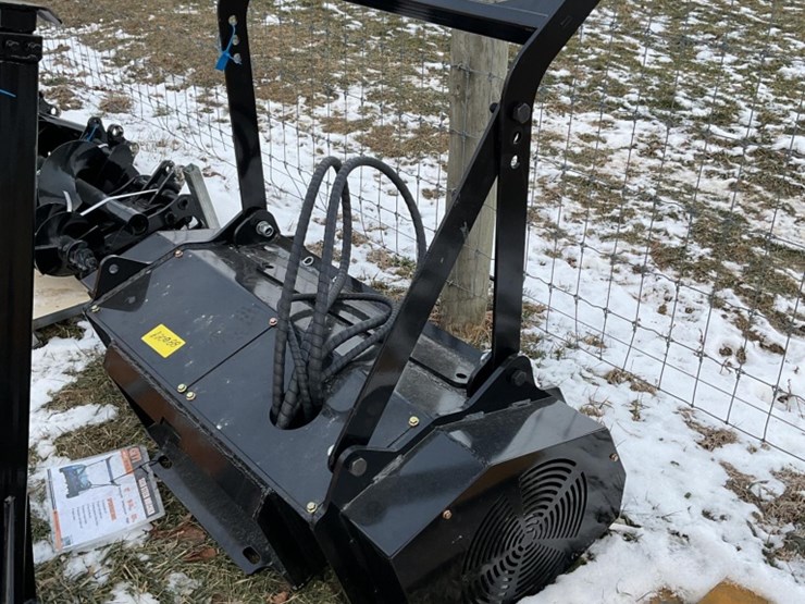 new-unused-giyi-gy-ml32-forestry-mulcher-mini-skid-loader-attachment,-32"-wide-image-3