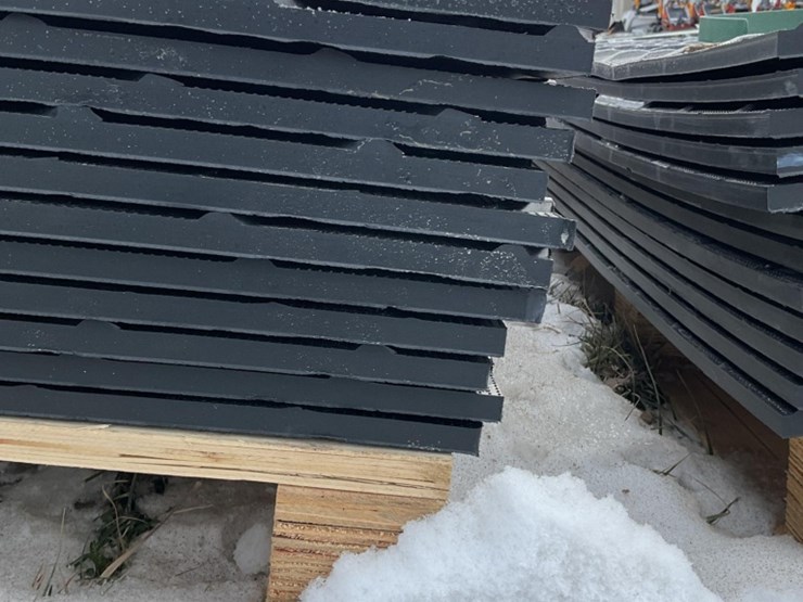 new-unused-sklp-model-sk-ljb12-ground-protection-mats,-12-mats-47"-x-95"-image-4