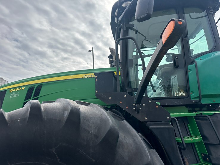 2014-john-deere-9460r-image-35