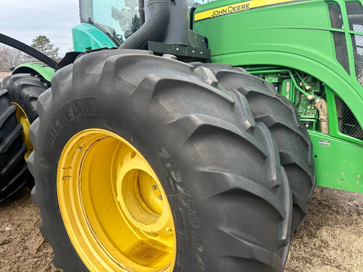 2014-john-deere-9460r-image-10