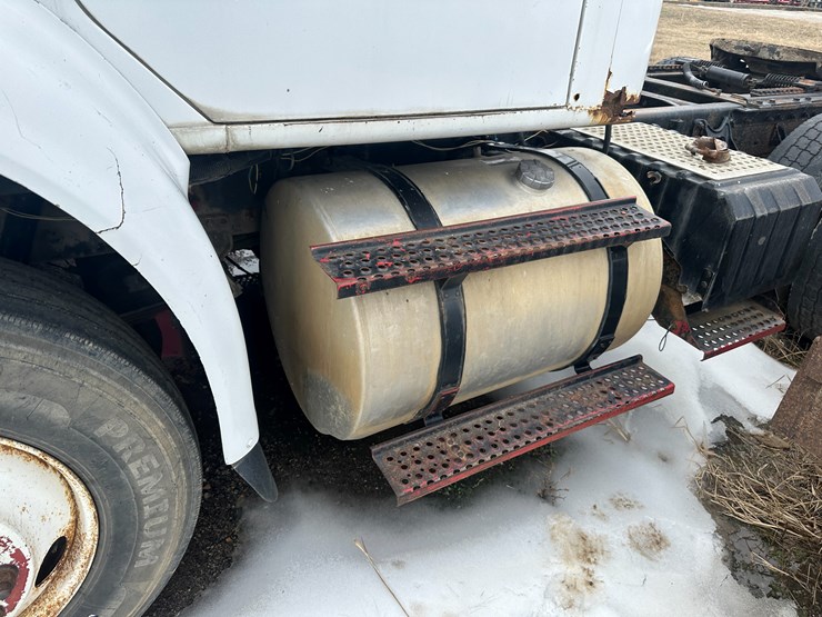 2000-international-2000-image-26