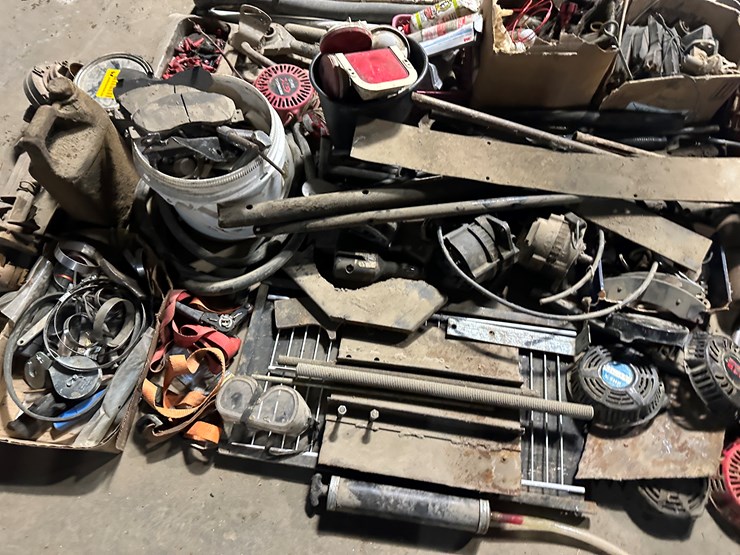 #38494-•-lot-of-misc-parts-image-9