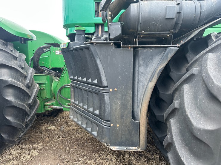 2014-john-deere-9460r-image-51