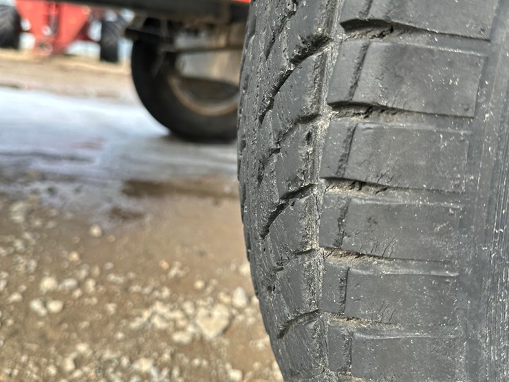 frontier-ht1242-image-6