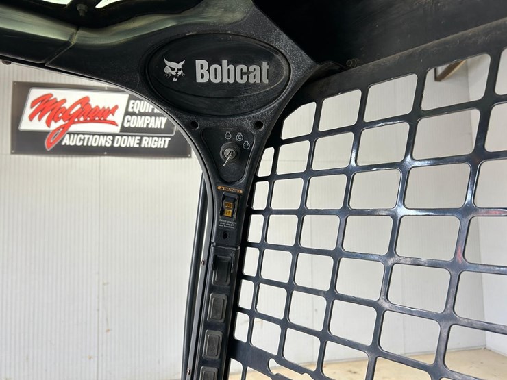 bobcat-t740-image-25