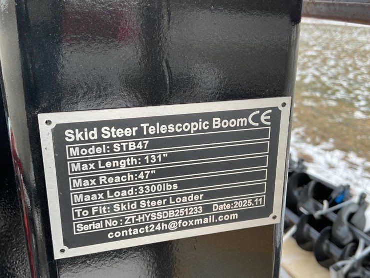 new-unused-giyi-tb47-telescopic-boom-skid-loader-attachment-image-4