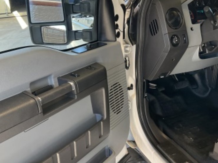 2014-ford-f250-image-22