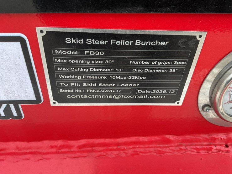 new-unused-giyi-fb30-feller-buncher-skid-loader-attachment,-30"-max-opening,-image-4