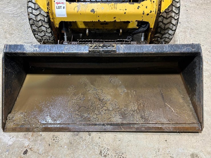 2021-caterpillar-226d3-image-9