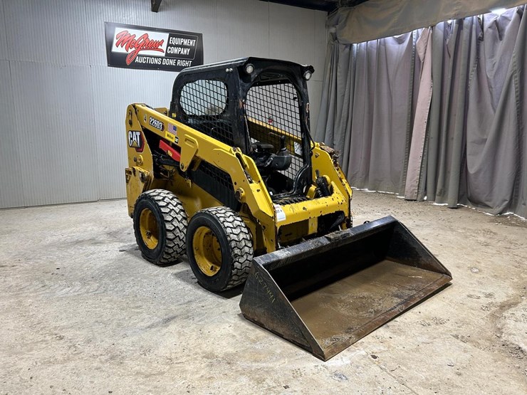 2021-caterpillar-226d3-image-6