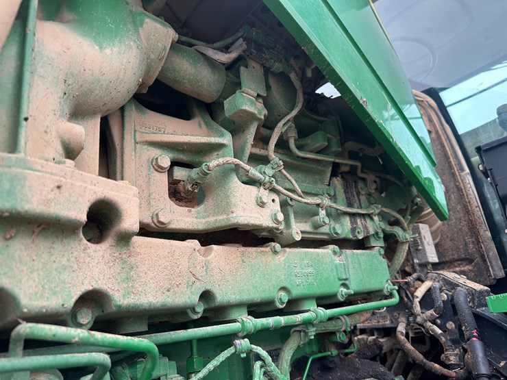 2014-john-deere-9460r-image-63