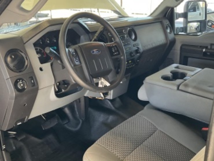 2014-ford-f250-image-21