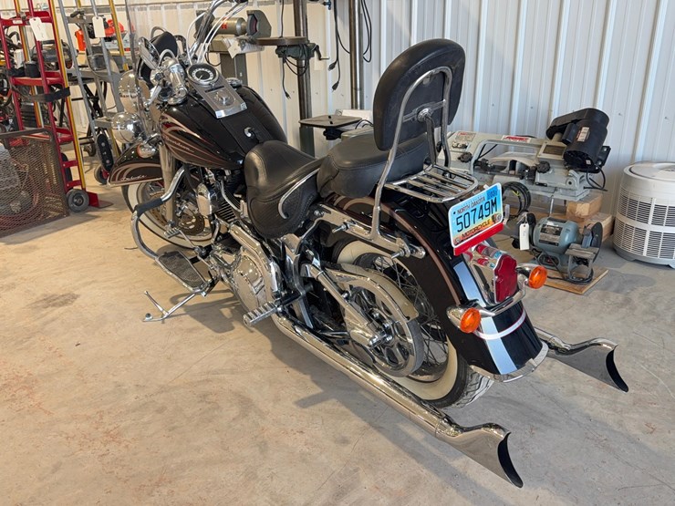 harley-davidson-motorcycle-image-2