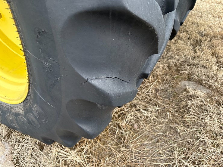 2014-john-deere-9460r-image-9