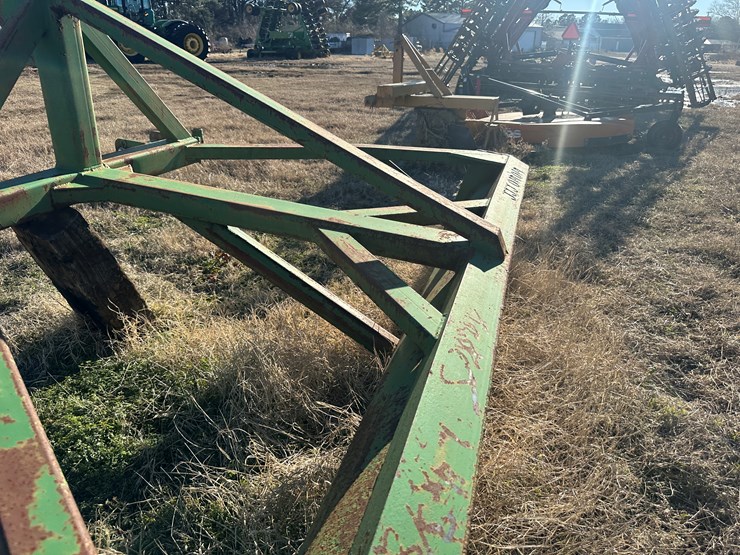 john-deere-8-image-6