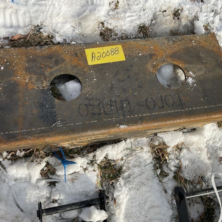 New Unused GIYI Toro Dingo Weldable Mini Skid Loader Mount Plate