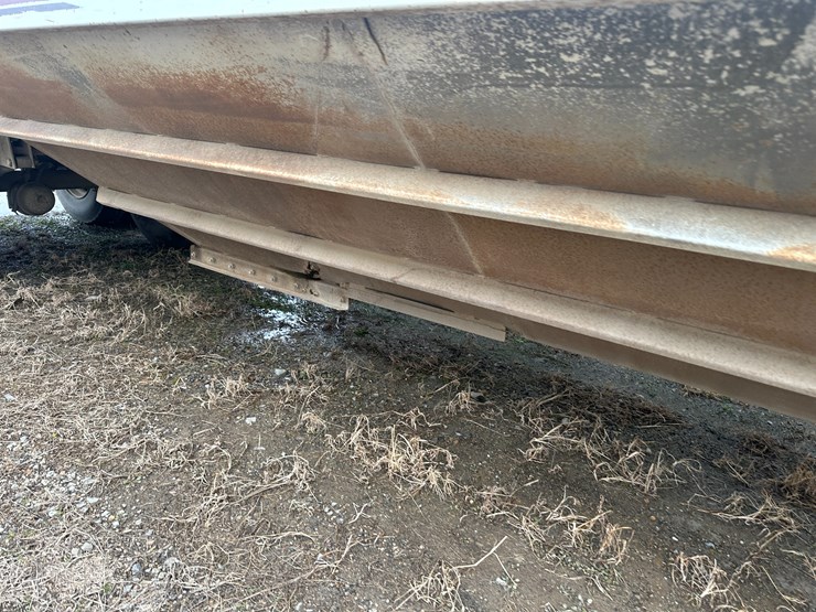 1993-jet-42-image-36