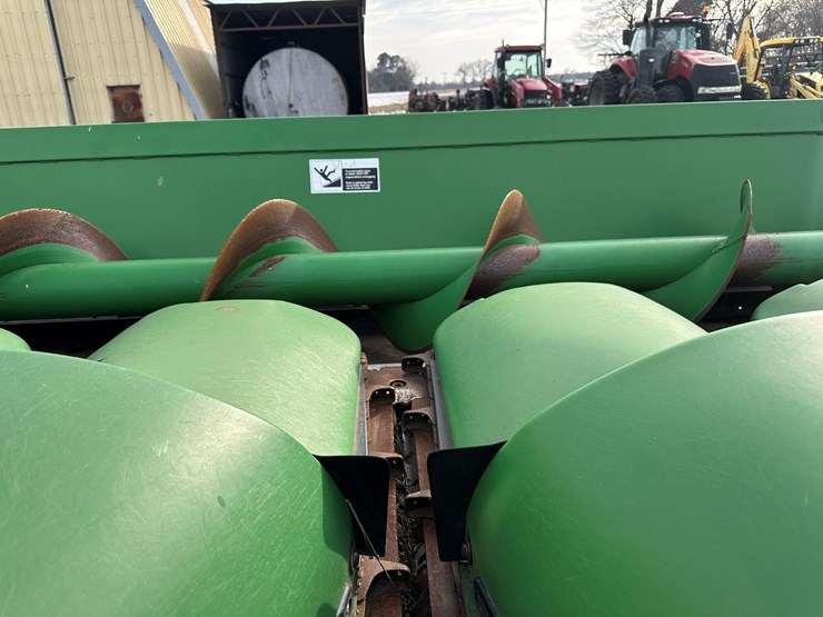 2012-john-deere-616c-image-59