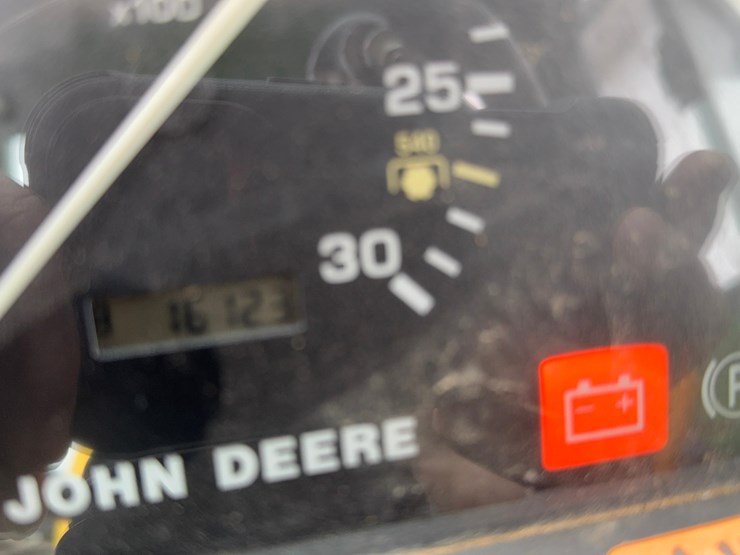 john-deere-4400-image-29