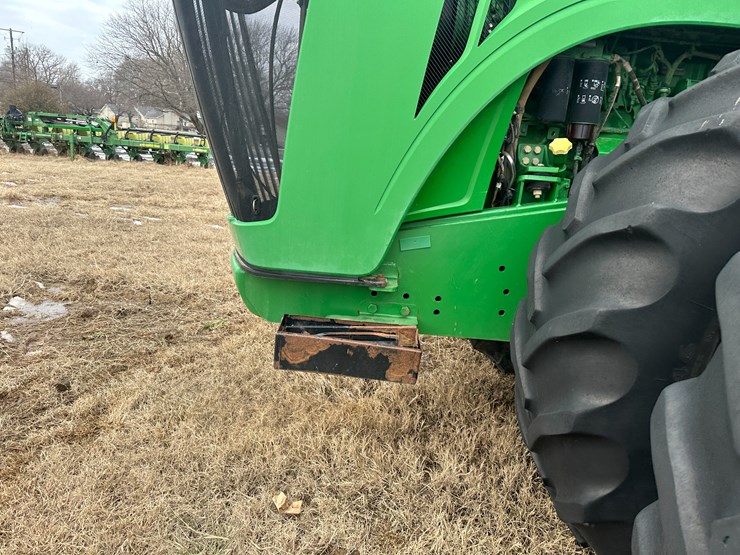 2014-john-deere-9460r-image-42