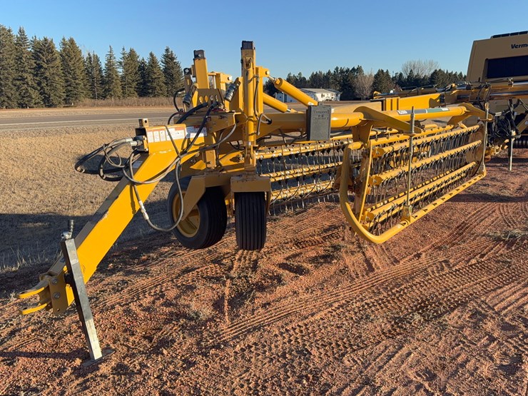 2018-vermeer-r2800-image-6