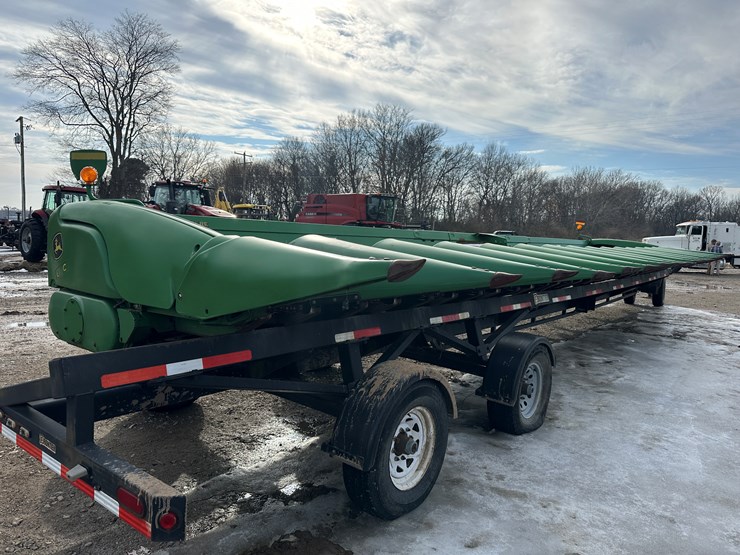 2012-john-deere-616c-image-3