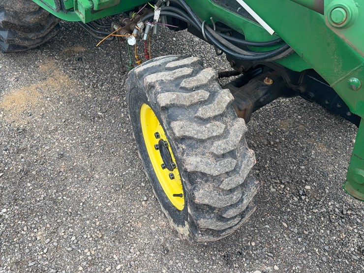 john-deere-4400-image-18