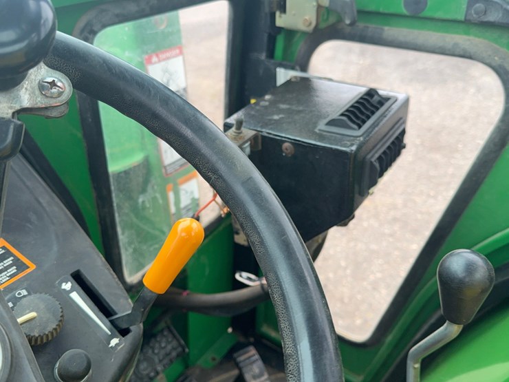 john-deere-4400-image-28