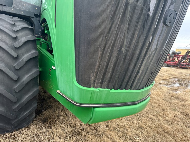 2014-john-deere-9460r-image-45