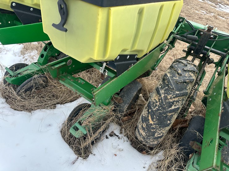 john-deere-1720-image-55