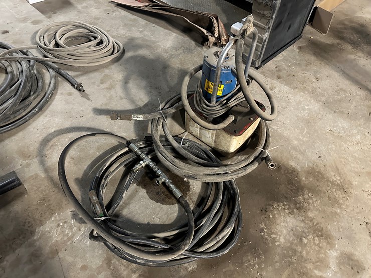 #38498-•-pump-image-2