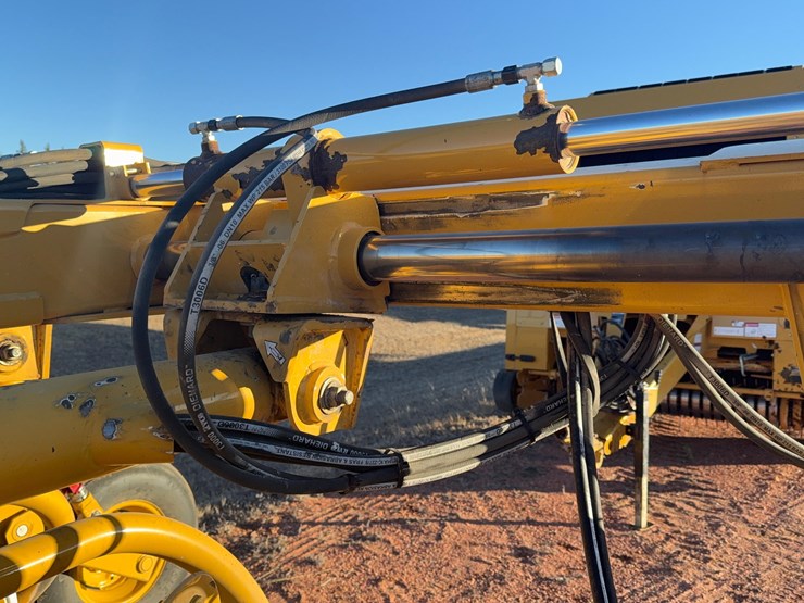 2018-vermeer-r2800-image-11