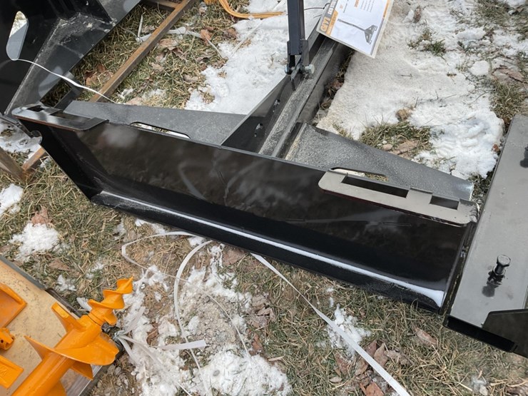 new-unused-giyi-tb47-telescopic-boom-skid-loader-attachment-image-3