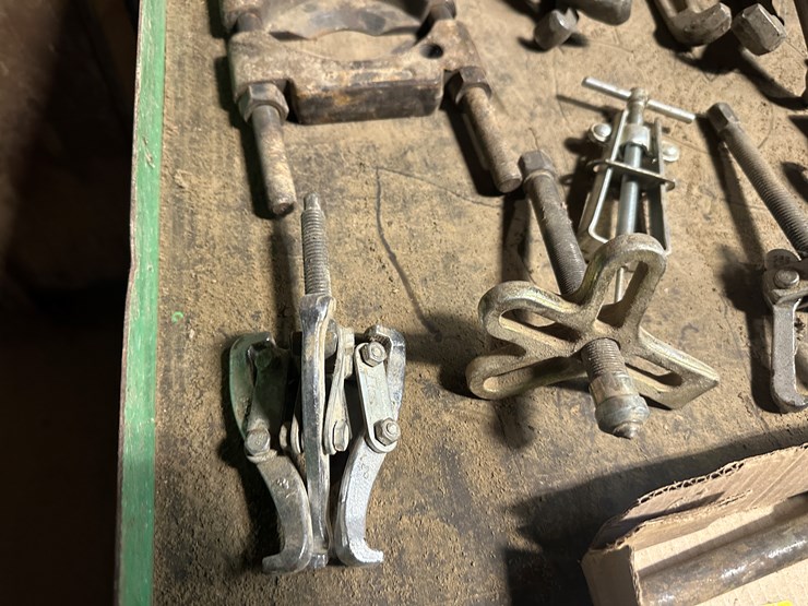 #38488-•-lot-of-pulley-pullers-image-5