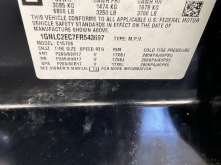 2015-chevrolet-tahoe-image-15