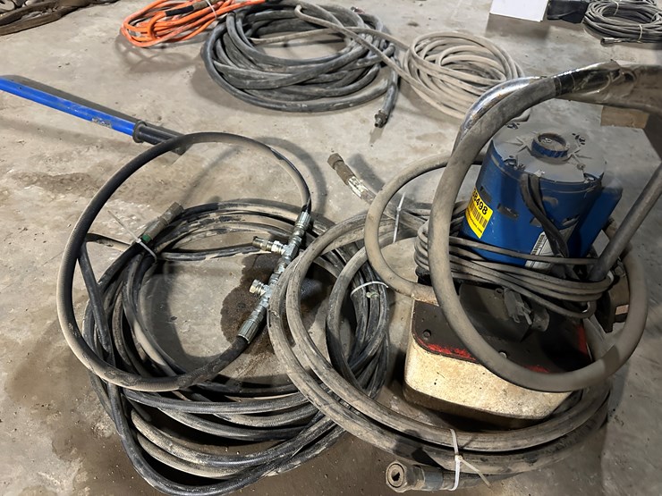 #38498-•-pump-image-8