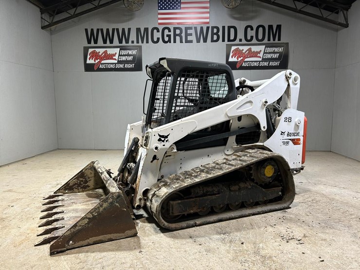 bobcat-t740-image-1